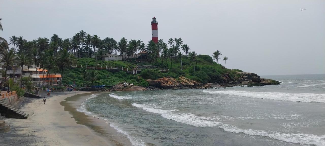 Packbag Beach Hotel Kovalam Exterior photo